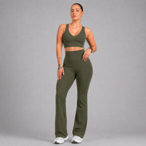 Conjunto Feminino Fitness Calça Flare Bailarina + Top Decote V Zero Transparência Ideal Dia a Dia